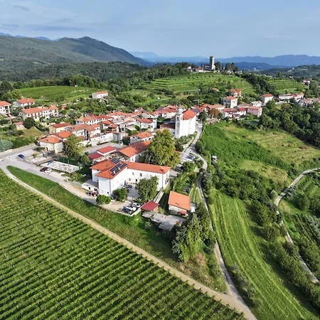 Grad Alojamento de Acomodação e Pequeno-almoço