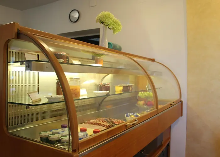 Grad Nočitev z zajtrkom Kojsko